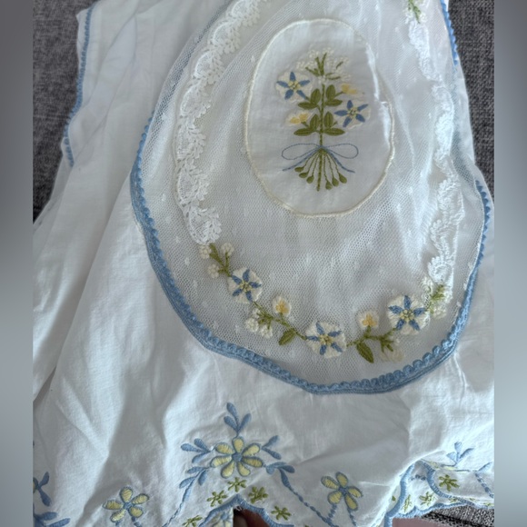 NEW EDDY Katherine Dress in white whimsy belted embroidered sz: M $598 - Picture 12 of 14